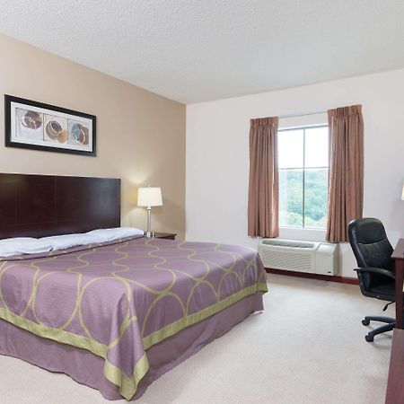 Super 8 By Wyndham Beaver Falls Екстериор снимка