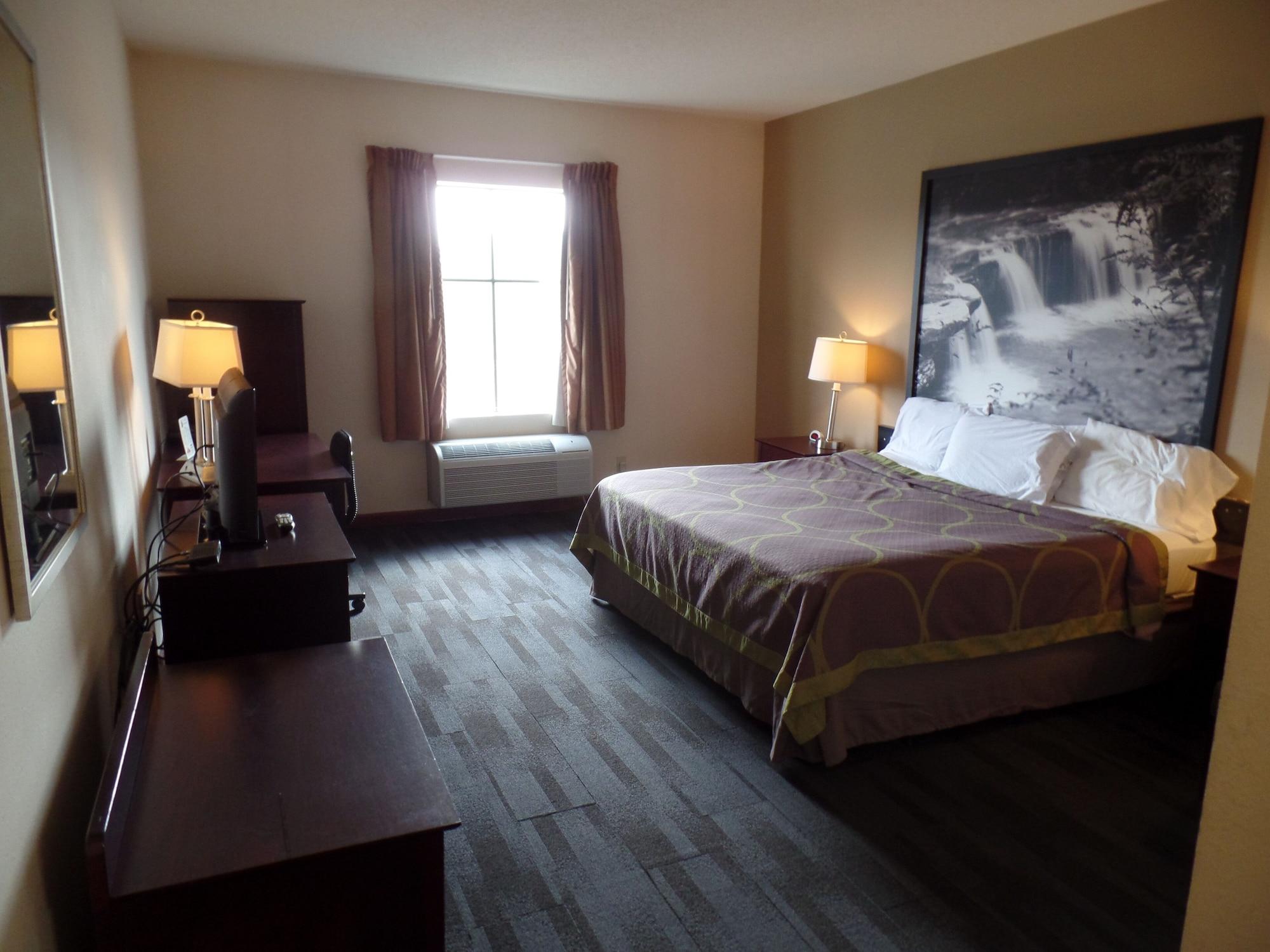 Super 8 By Wyndham Beaver Falls Екстериор снимка