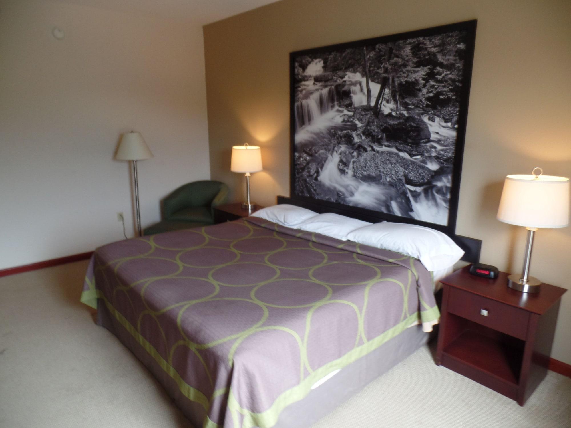 Super 8 By Wyndham Beaver Falls Екстериор снимка